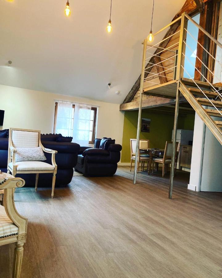 Le Carrosse, La Diligence, Centre Saint Jean De Losne Tarif 2Pers 1 Chambre, Tarif 4 Pers 2 Chambres Εξωτερικό φωτογραφία